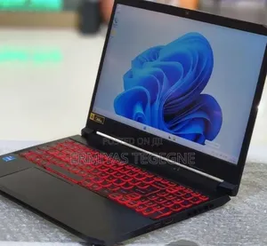 New Laptop Acer Predator Helios Neo 16 16GB Intel Core i5 SSD 512GB