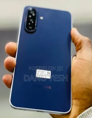 New Samsung Galaxy M17 5G 128 GB
