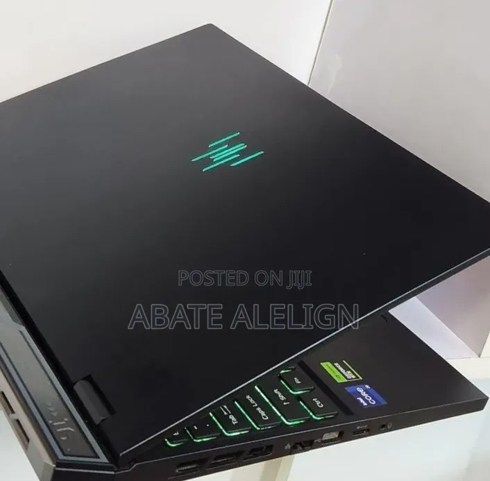 New Laptop Acer Predator Helios Neo 16 16GB Intel Core i9 SSD 1T
