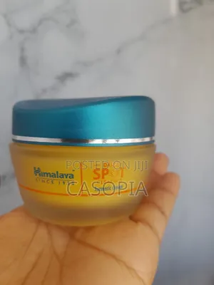 Himalaya Dark Spot Clearing Turmeric Cream