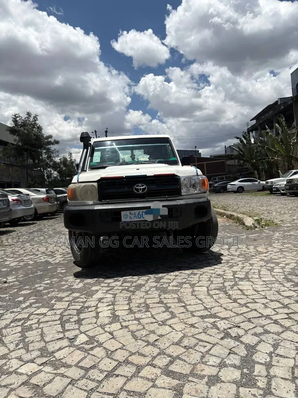Toyota Land Cruiser 2012 White