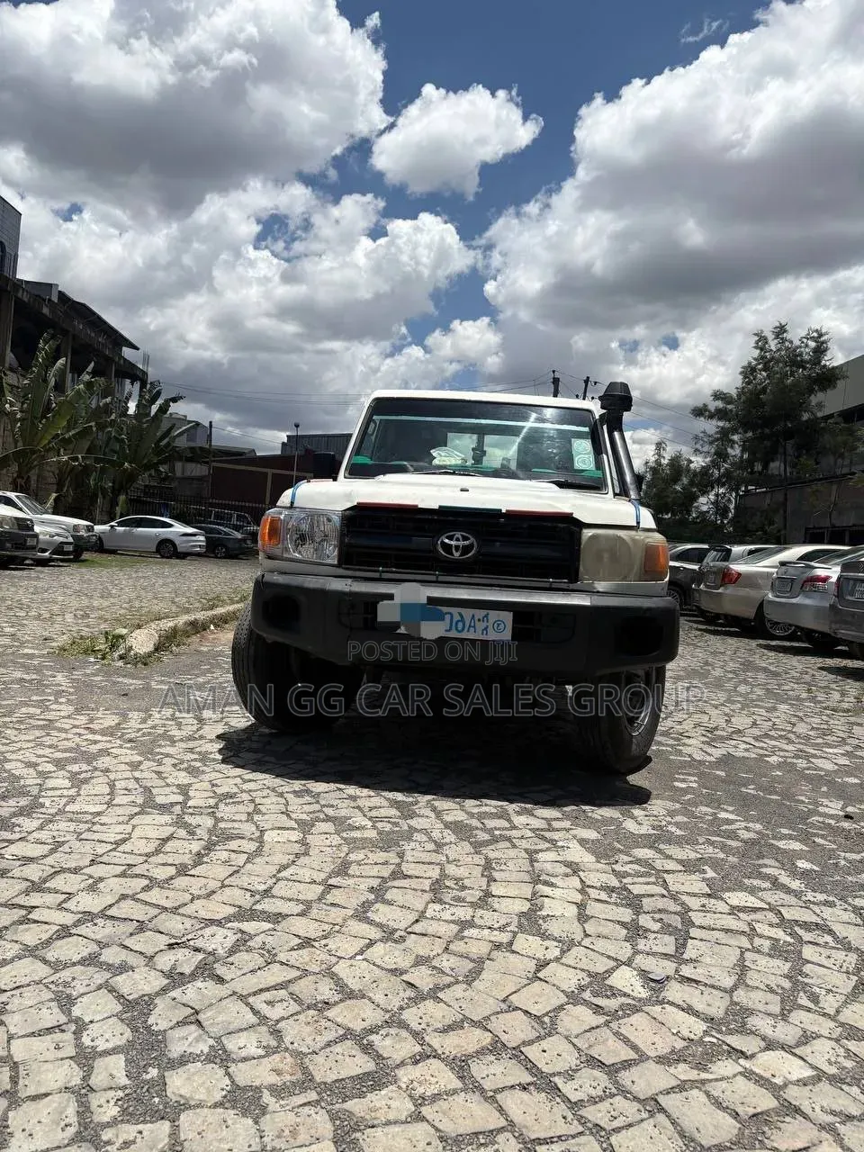 Toyota Land Cruiser 2012 White