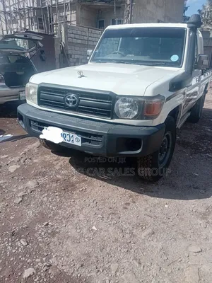 Toyota Land Cruiser 2014 White