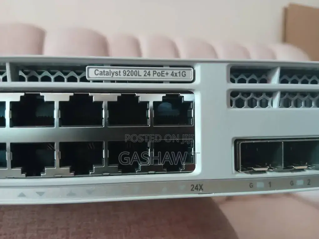 Cisco C9200-24p-4g-a/E Switch