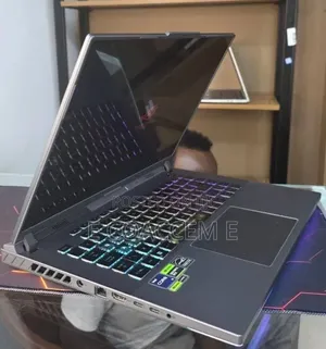 New Laptop Asus 16GB Intel Core i9 SSD 1T