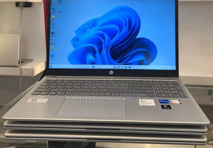 New Laptop HP Stream Notebook 16GB Intel Core i5 SSD 1T
