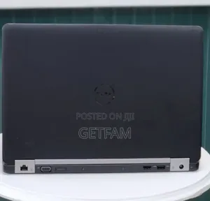 New Laptop Dell Latitude 5310 8GB Intel Core i7 SSD 256GB