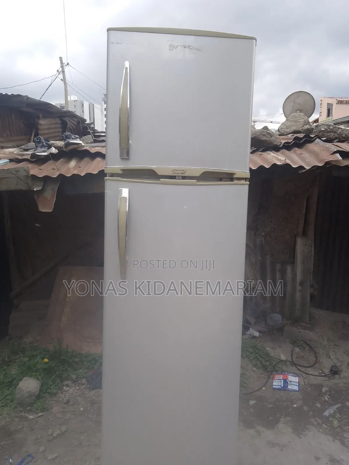 Refrigerator