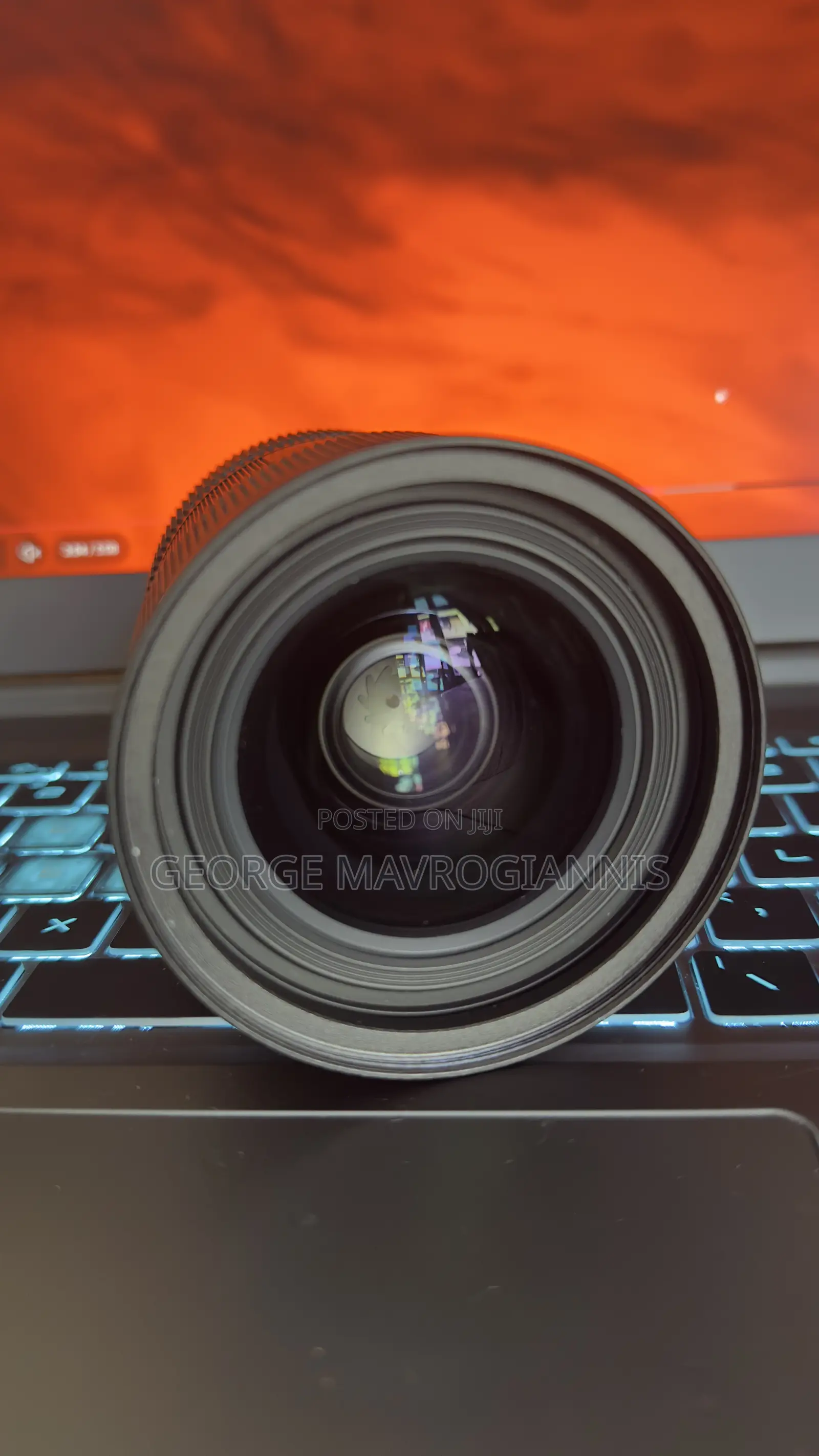 Sigma Crop 18-35mm F1.8 Dc HSM Wide Angle Zoom for Canon Ef Mount