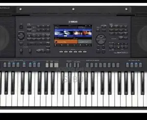 Yamaha Keyboard