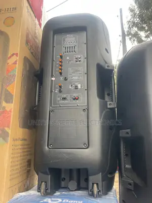 Max Speaker