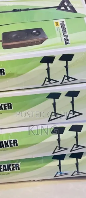 Studio Speakers Stand