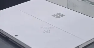 New Laptop Microsoft Surface Pro 4 8GB Intel Core i5 SSD 256GB
