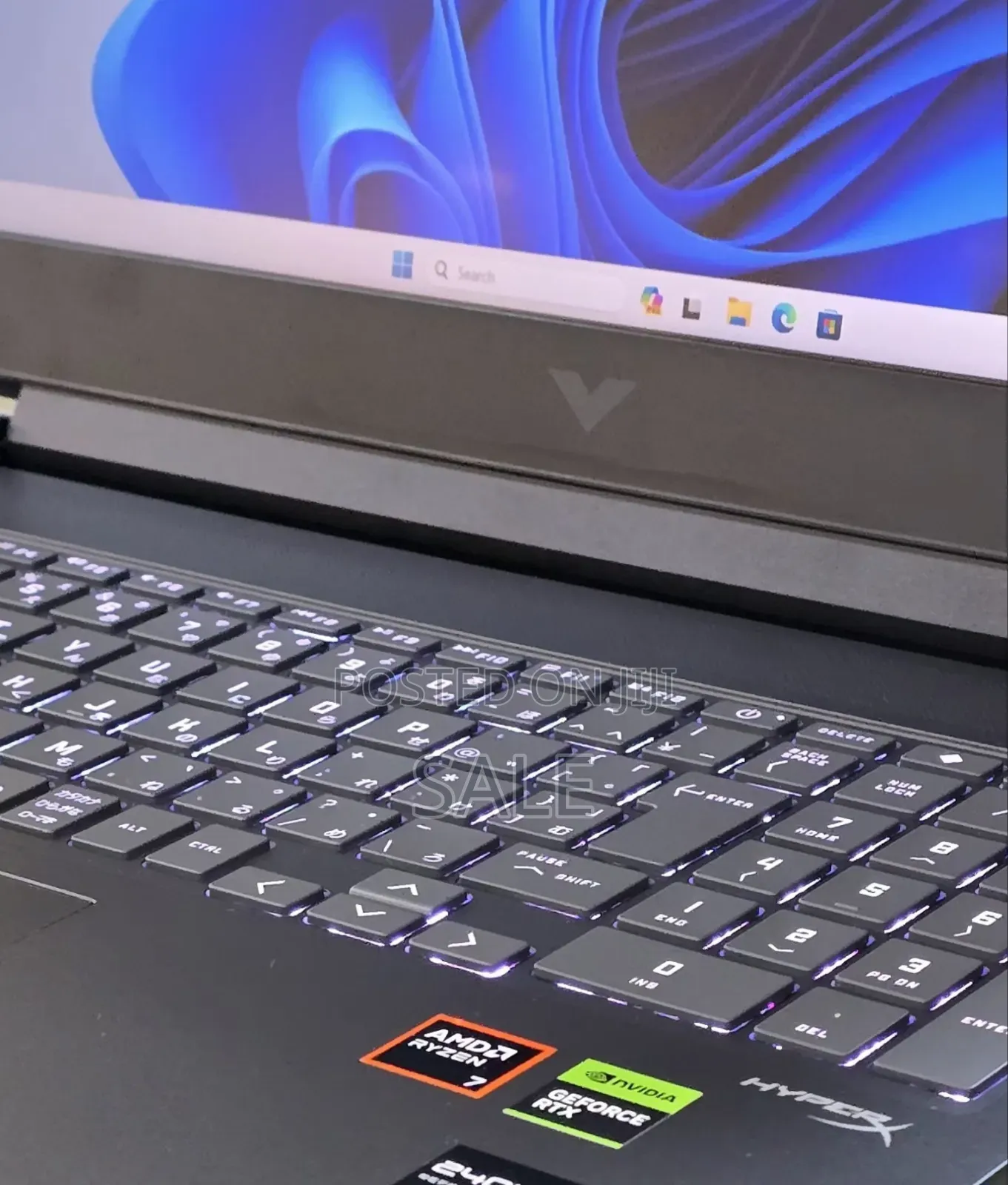 New Laptop HP Victus 15 16GB AMD Ryzen 7 SSD 1T