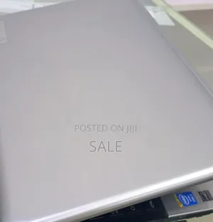 New Laptop Toshiba Satellite C55 4GB Intel Core i7 SSD 1T