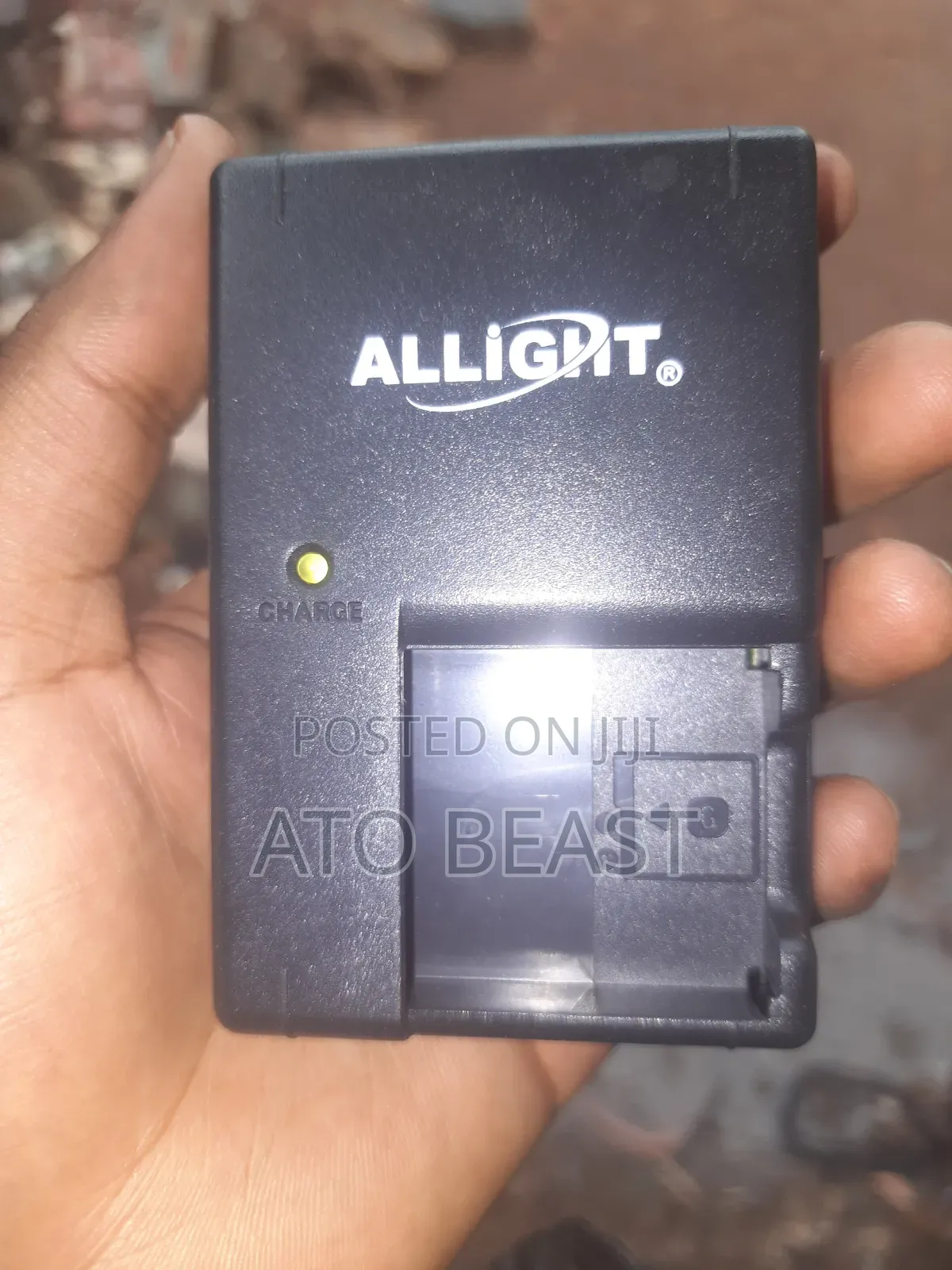 Allight Camera Battery Charger Used to Recharge Lithium-Ion Batteries