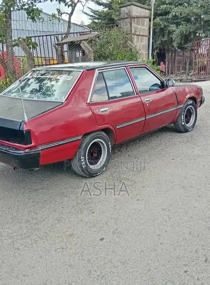 Mitsubishi Lancer 1982 Red