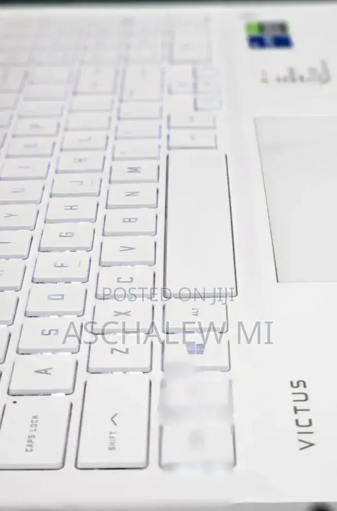 New Laptop HP Victus 15 16GB Intel Core i7 SSD 512GB