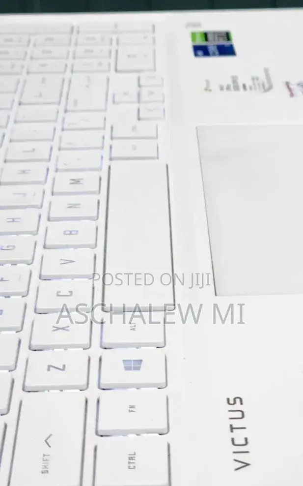 New Laptop HP Victus 15 16GB Intel Core i7 SSD 512GB