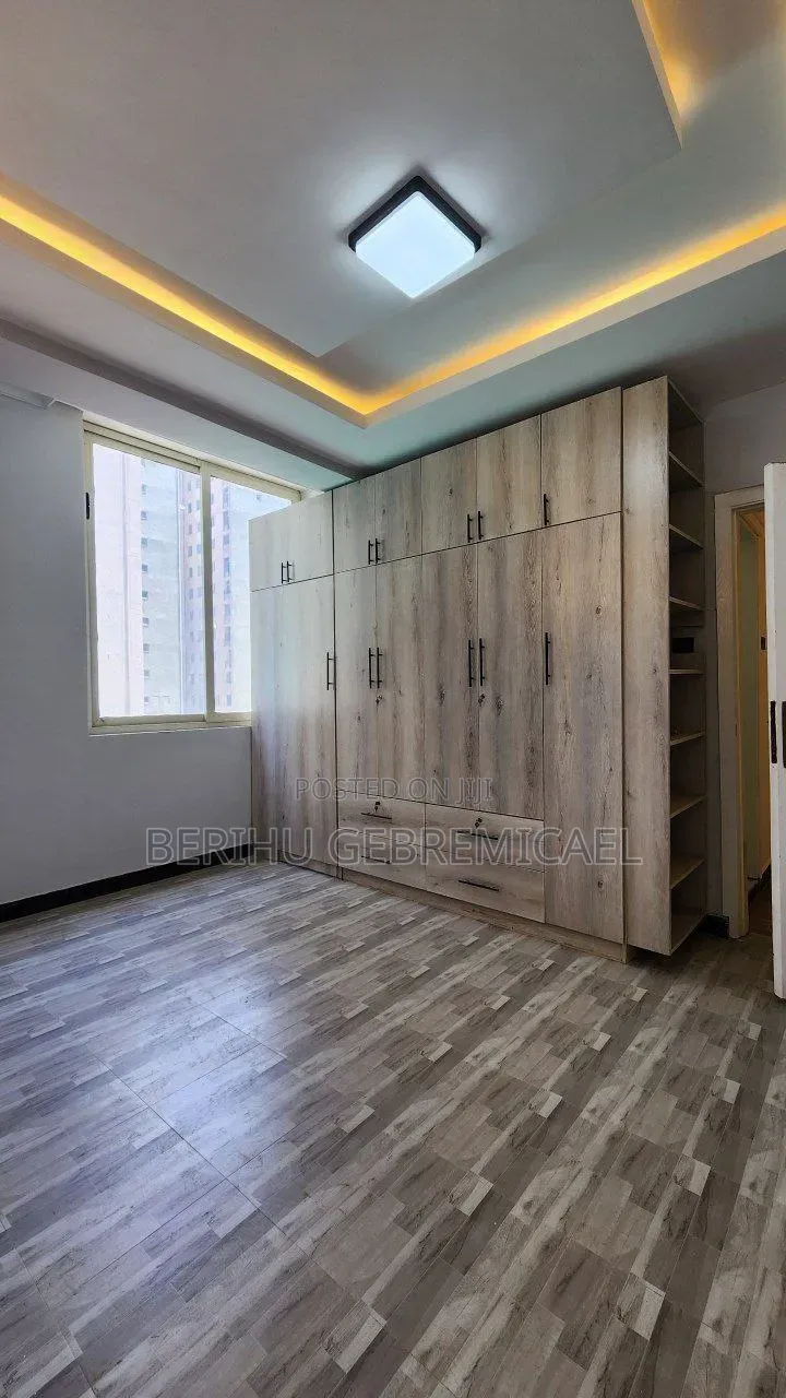 2bdrm Condo in አያት, Yeka for rent