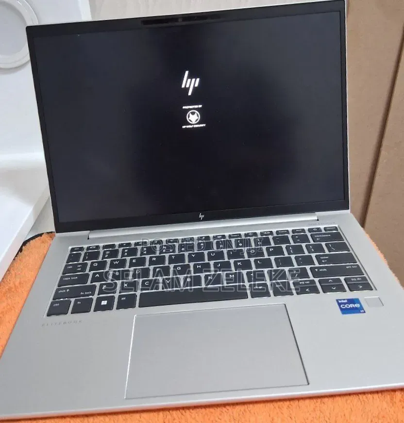 New Laptop HP EliteBook 840 G9 16GB Intel Core i7 SSD 512GB