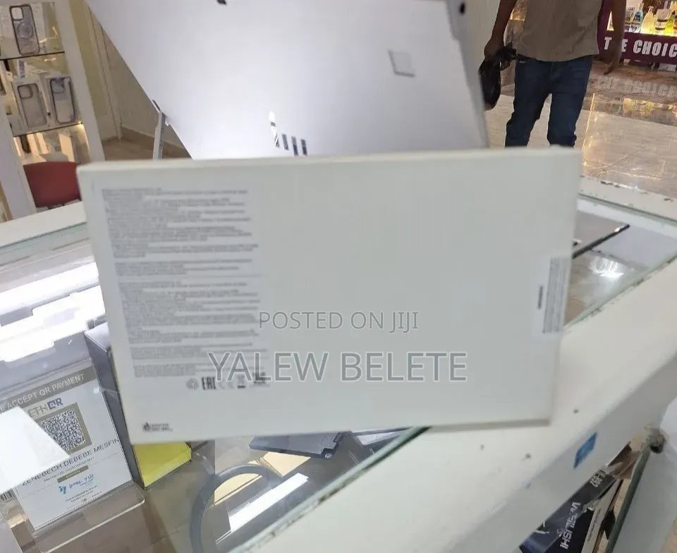New Samsung Galaxy Tab A9 128 GB Silver