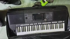 Yamaha PSR 950 by New