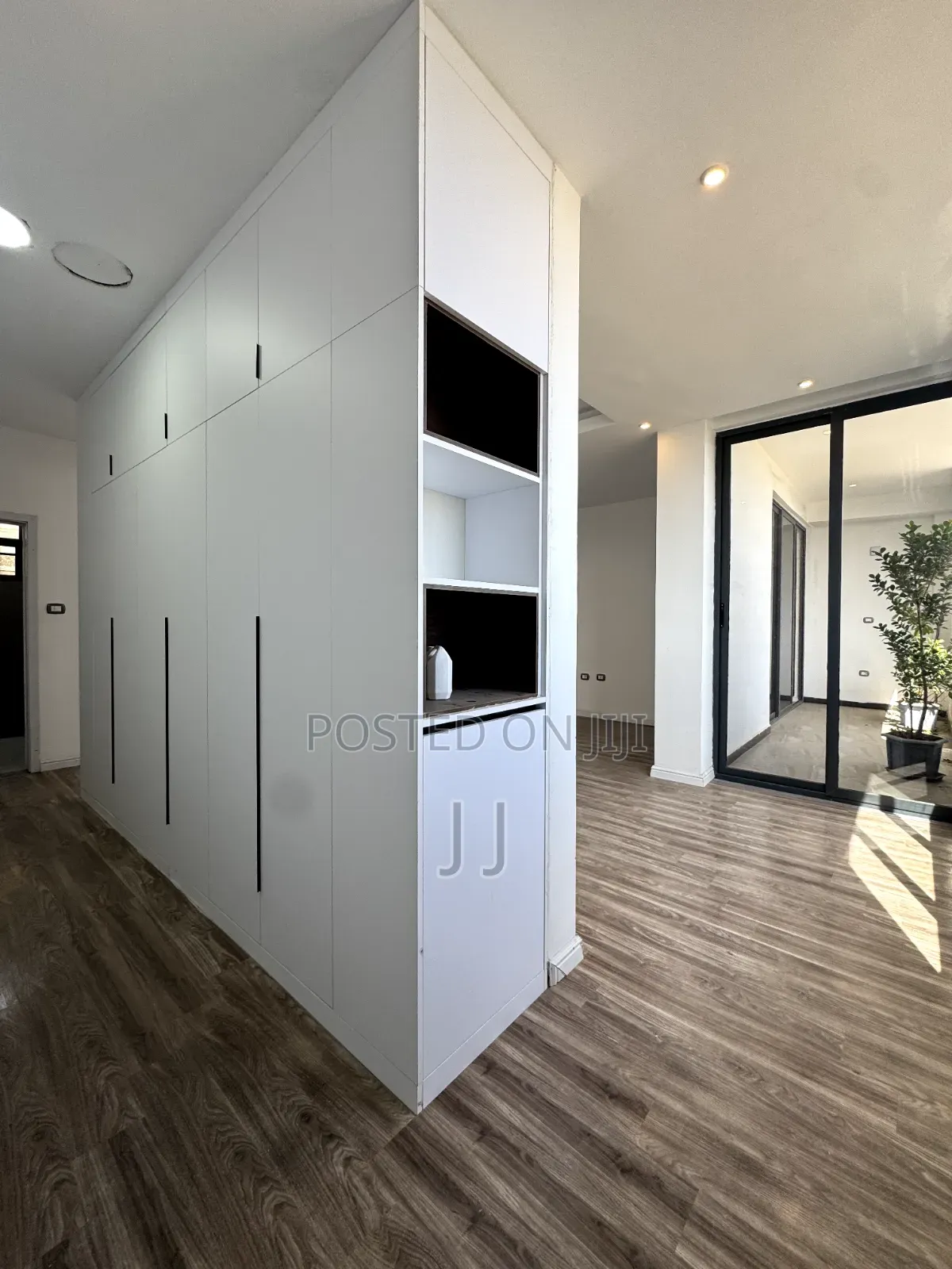 3bdrm Apartment in Bole for rent