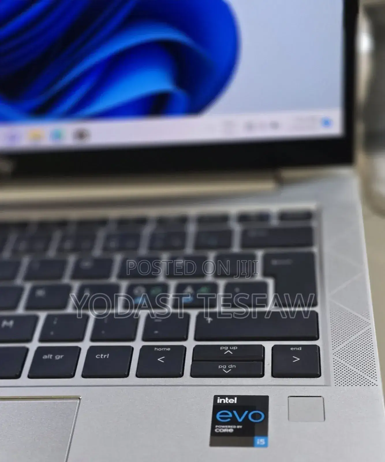 New Laptop HP EliteBook 830 G5 16GB Intel SSD 512GB