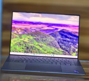 New Laptop Dell Inspiron 17 1750 8GB Intel Core i9 SSD 512GB