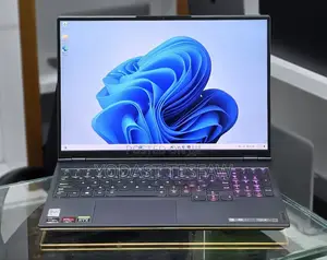New Laptop Lenovo Legion 5 1GB AMD Ryzen 9 SSD 1T