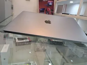 New Laptop Apple MacBook Air 2020 8GB Intel Core i3 SSD 256GB