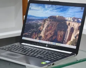 New Laptop HP Stream Notebook 8GB Intel Core i7 HDD 1T
