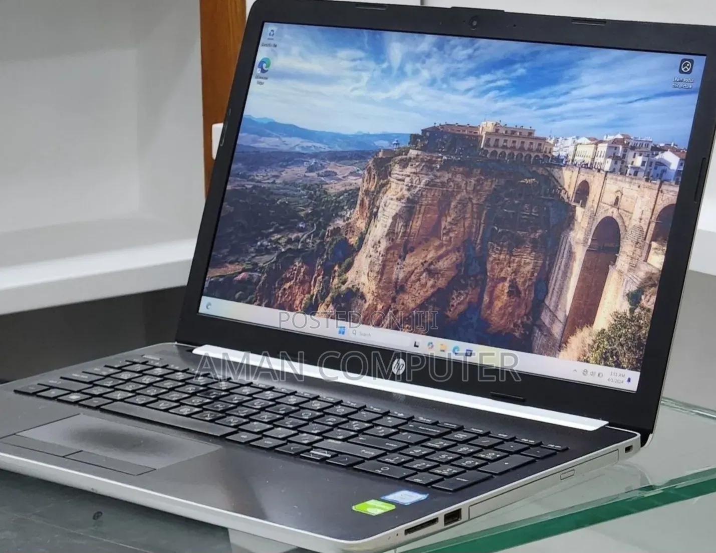 New Laptop HP Stream Notebook 8GB Intel Core i7 HDD 1T