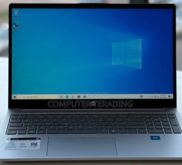 New Laptop HP Stream Notebook 8GB Intel SSD 128GB
