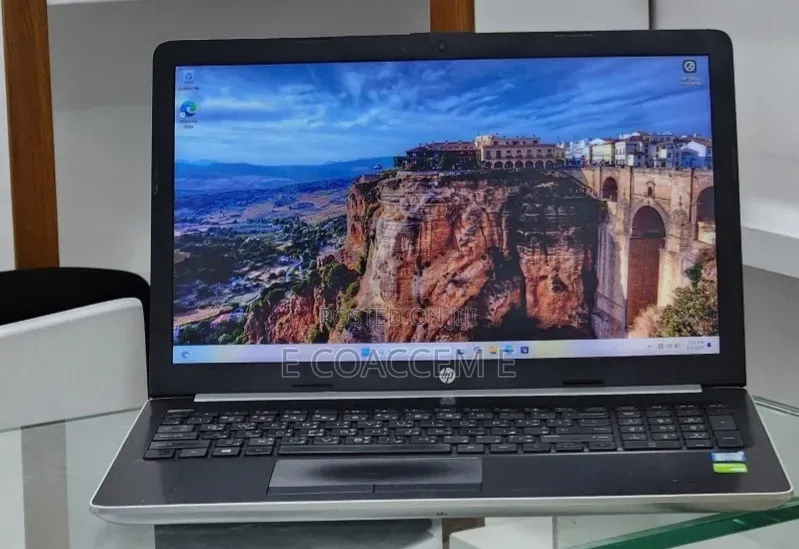 Laptop HP Stream Notebook 8GB Intel Core i7 HDD 1T