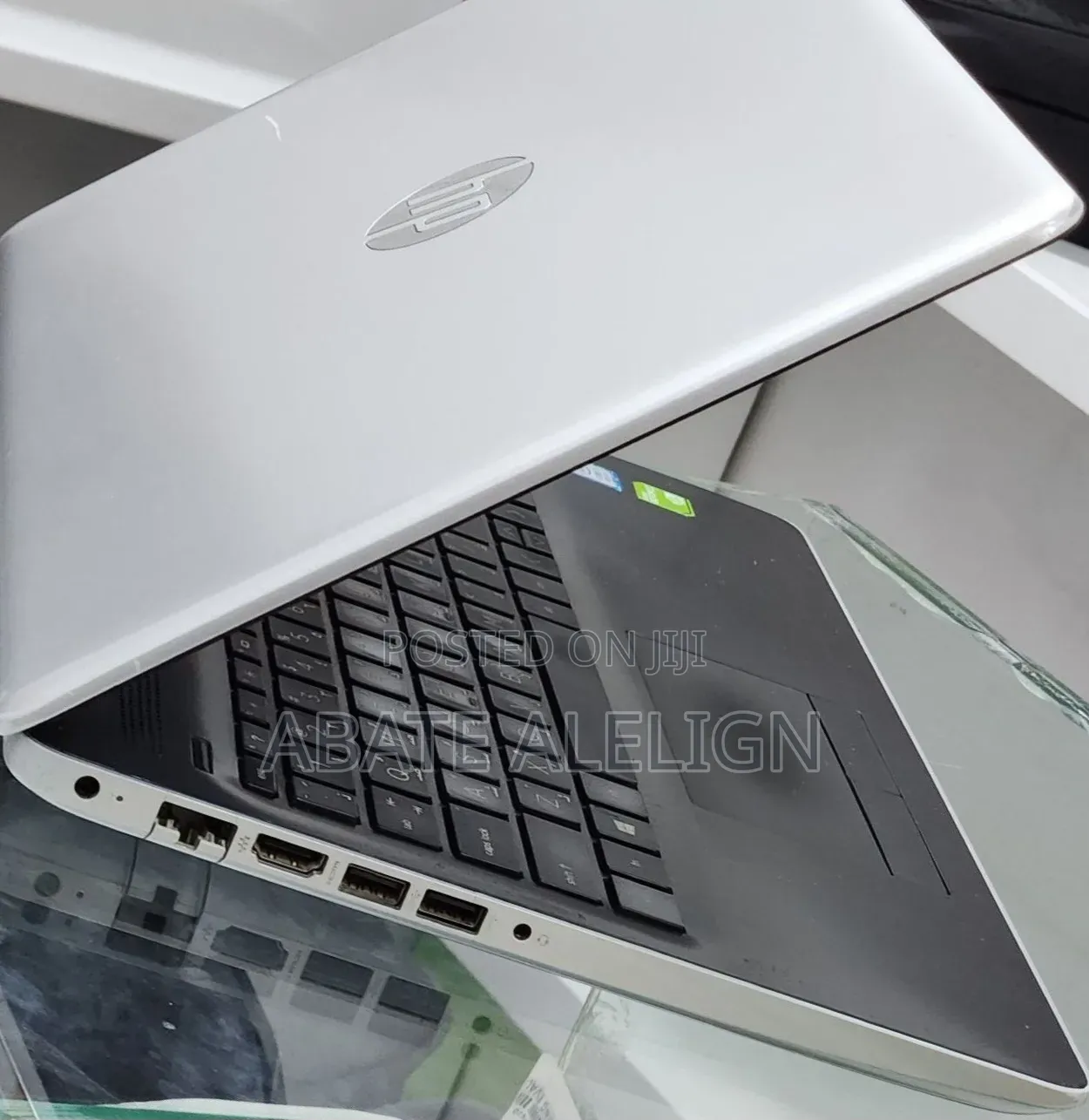 New Laptop HP Stream Notebook 8GB Intel Core i7 HDD 1T