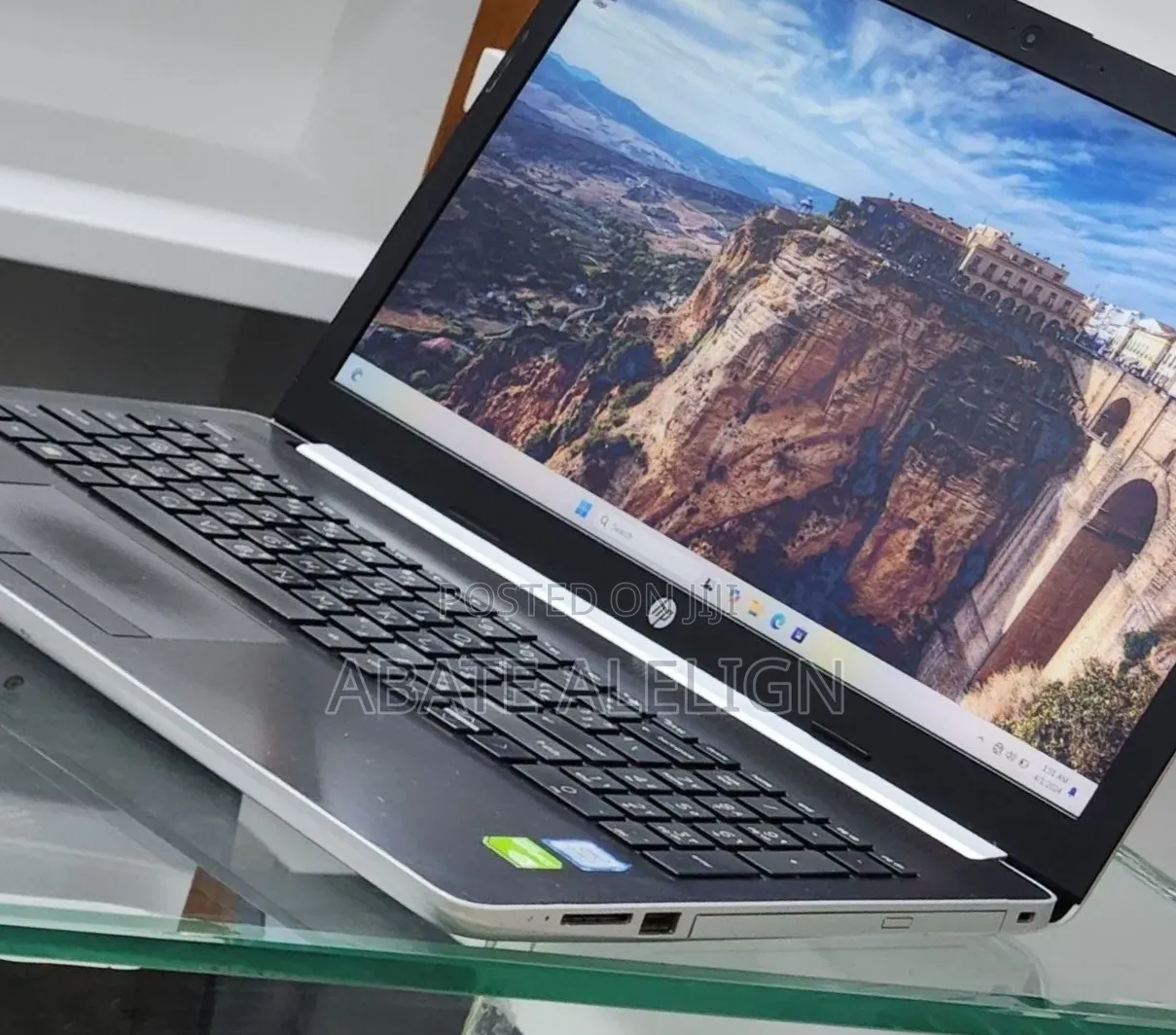 New Laptop HP Stream Notebook 8GB Intel Core i7 HDD 1T