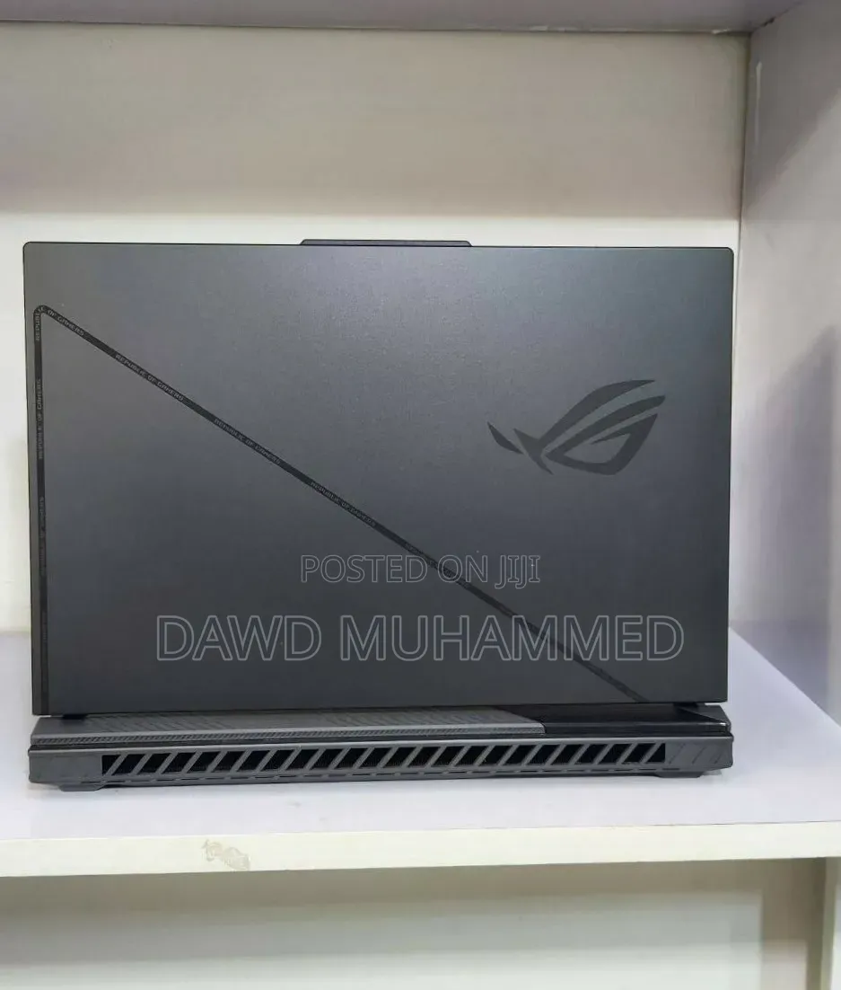 New Laptop Asus ROG Strix G15 16GB Intel Core i9 SSD 1T