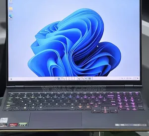 New Laptop Lenovo 16GB AMD Ryzen 9 SSD 1T