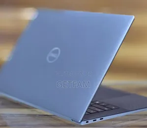 New Laptop Dell Precision 5540 16GB Intel Core i9 SSD 512GB