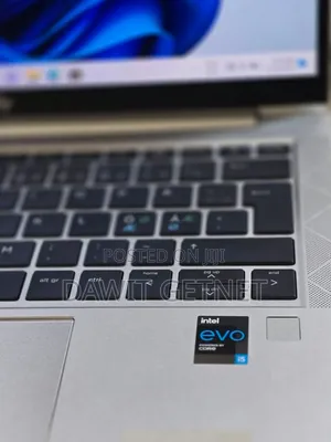 New Laptop HP EliteBook 830 16GB Intel Core i5 SSD 512GB