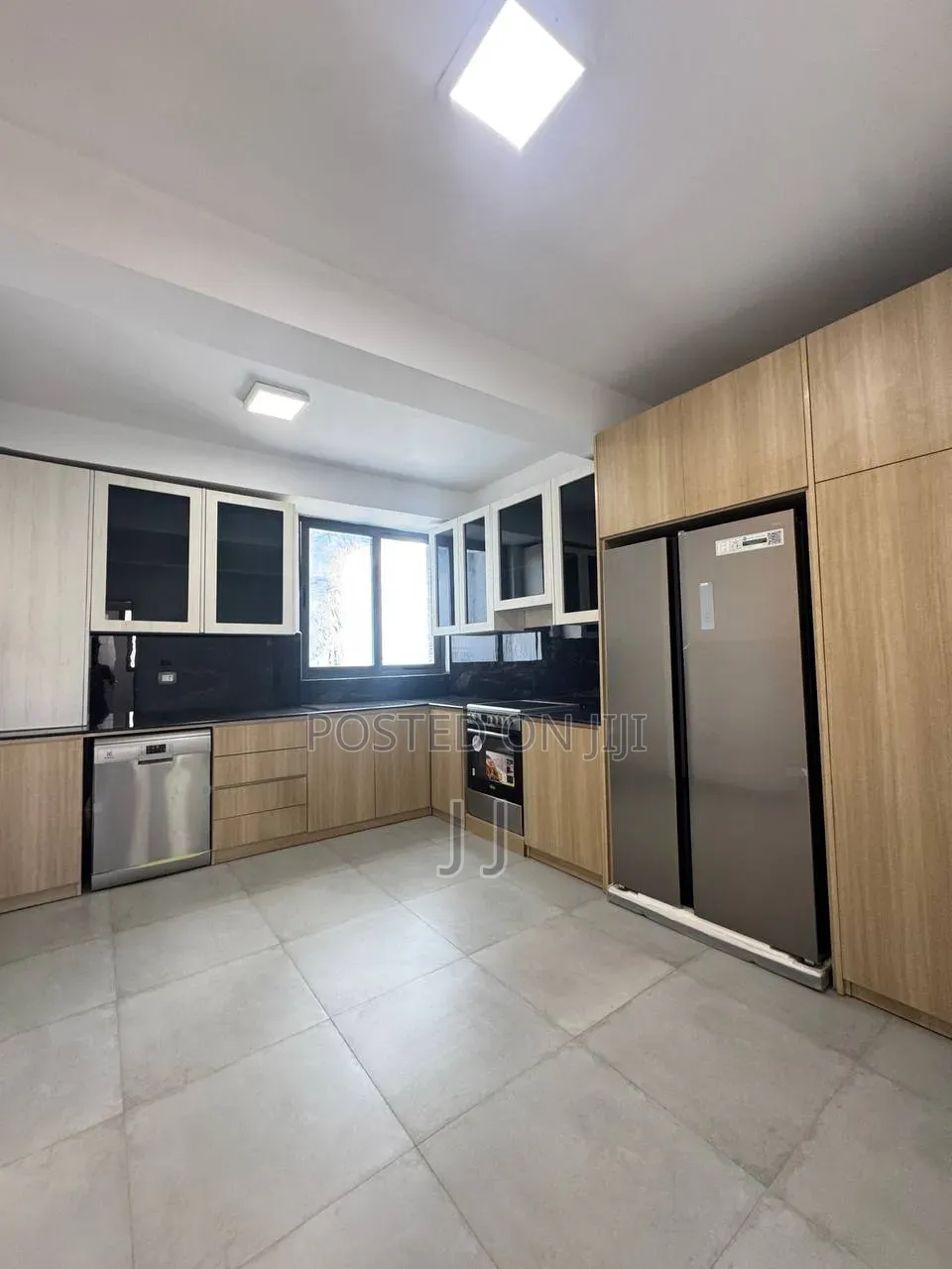 Furnished 3bdrm Apartment in Bole for rent
