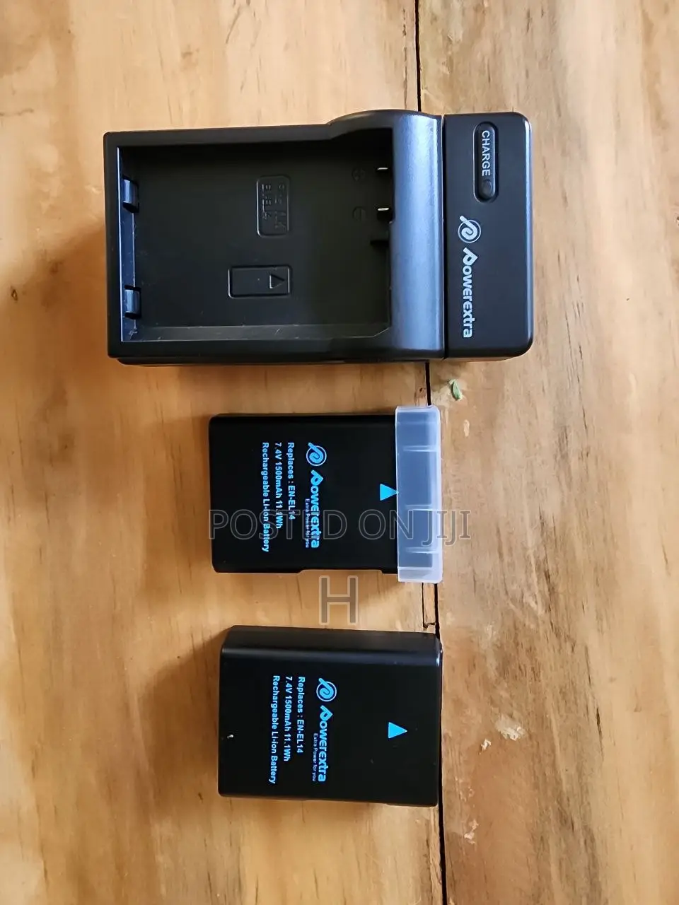 Power Extra 2-Pack en-El14 / en-El14a Battery Packs and Charger