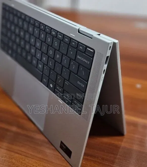 New Laptop HP EliteBook 1040 G8 16GB Intel Core Ultra 7 SSD 512GB