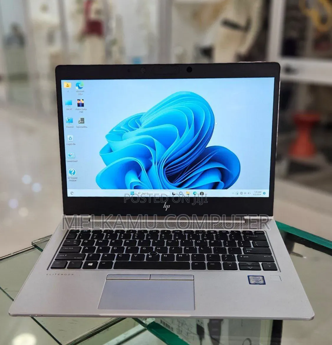 New Laptop HP EliteBook Folio 8GB Intel Core i5 SSD 512GB