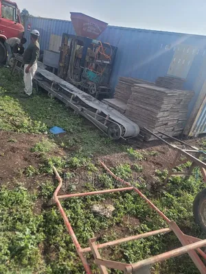 High Quality Block Making Machine / የብሎኬት ማምረቻ"