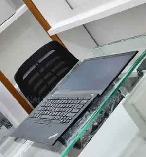 New Laptop Lenovo ThinkPad t495s 16GB AMD Ryzen 7 SSD 512GB