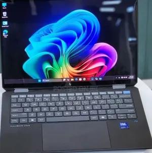 New Laptop HP OmniBook X Flip 14" 16GB Intel Core Ultra 7 SSD 1T