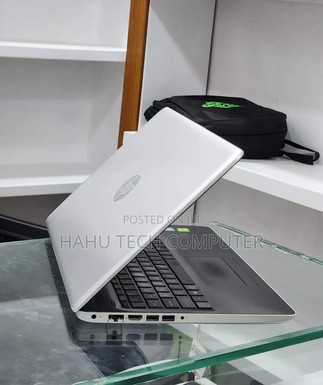New Laptop HP Stream Notebook 8GB Intel Core i7 HDD 1T